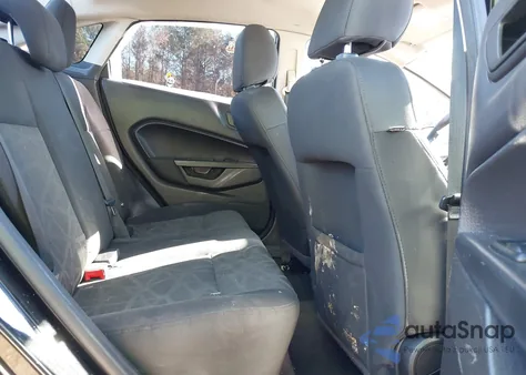 2013 Ford Fiesta Se z USA, uszkodzony, nr VIN 3FADP4BJ1DM191379